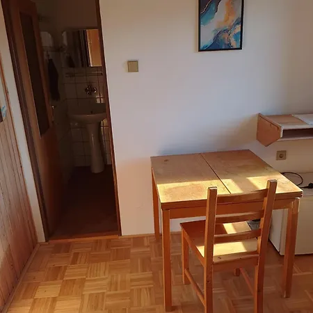 Πανσιόν U Andela Rabí